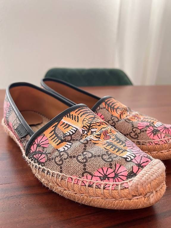 Scarpe da donna: Gucci Espadrilles (39) – Usato da Wädenswil venduto da Volvic13 3