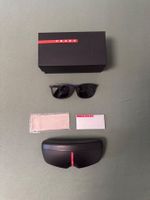Prada Sonnenbrille, Guter Zustand, Original mit Etui
