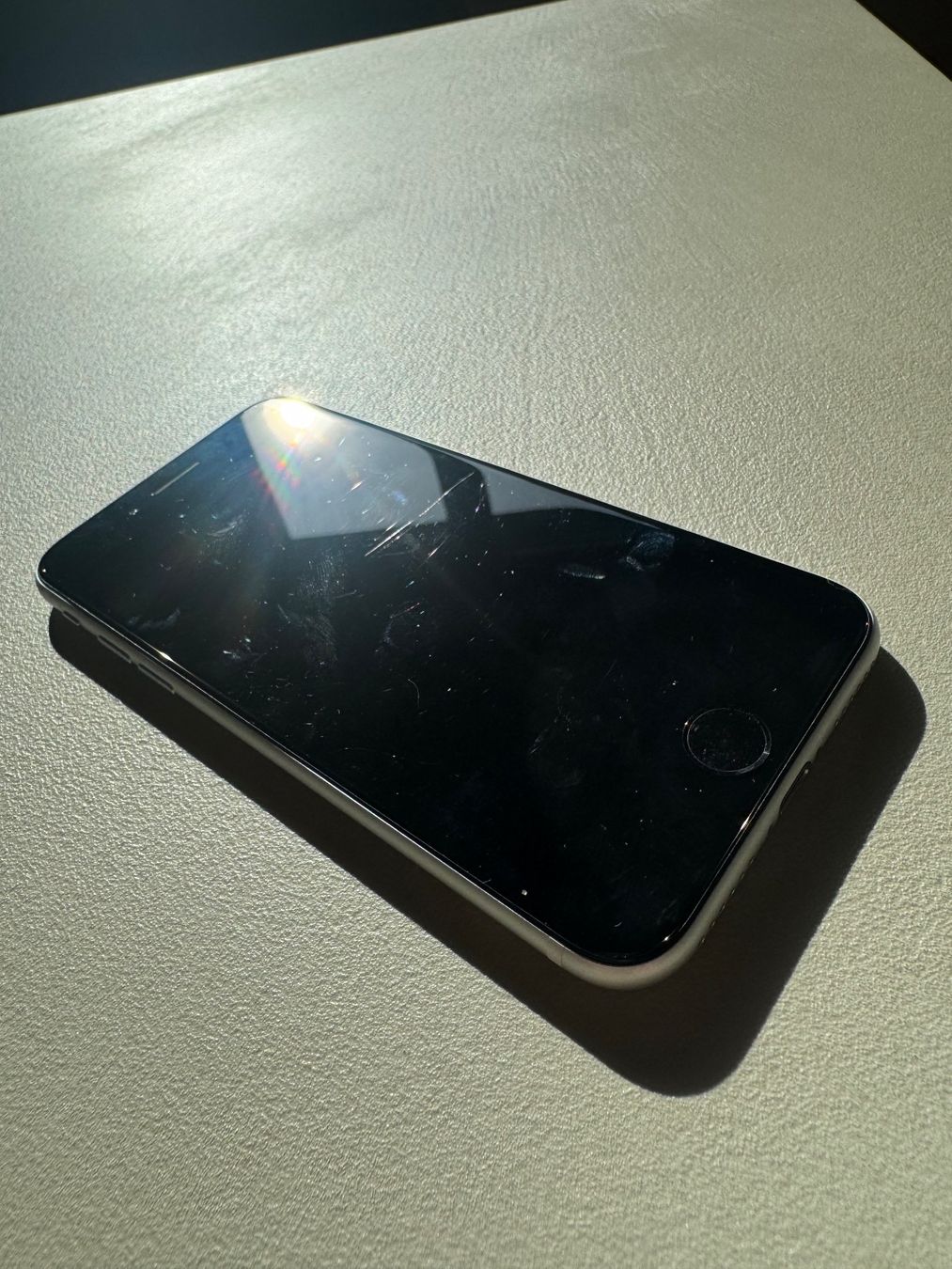 Apple Handys / Smartphones: iPhone SE | weiss | 128GB – Gebraucht aus Zürich von iampascalp 6