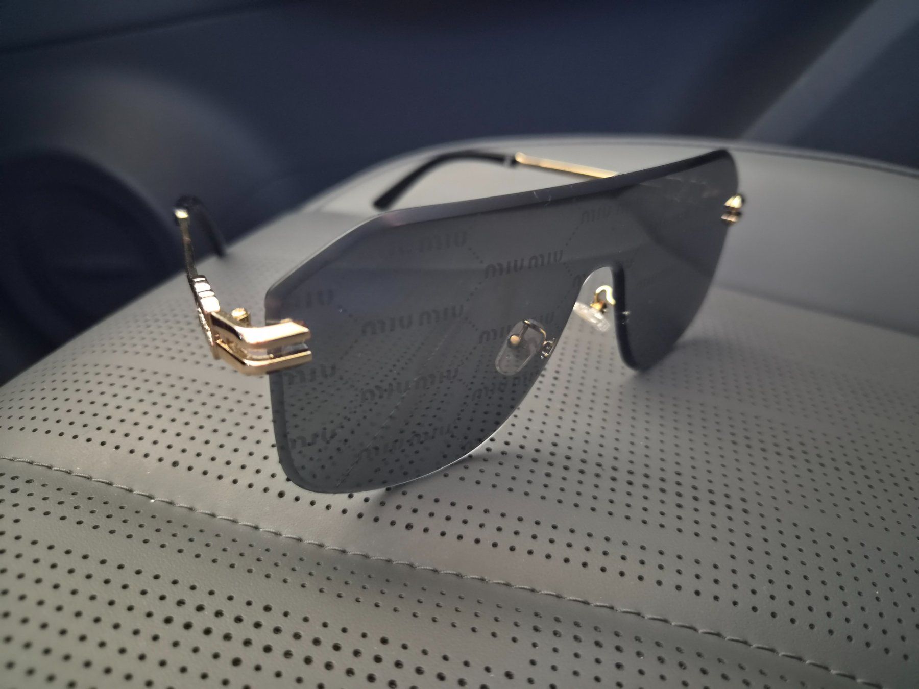Miu Miu Occhiali & Lenti: MIU MIU SONNENBRILLE – Usato da Richterswil venduto da rscars22 5