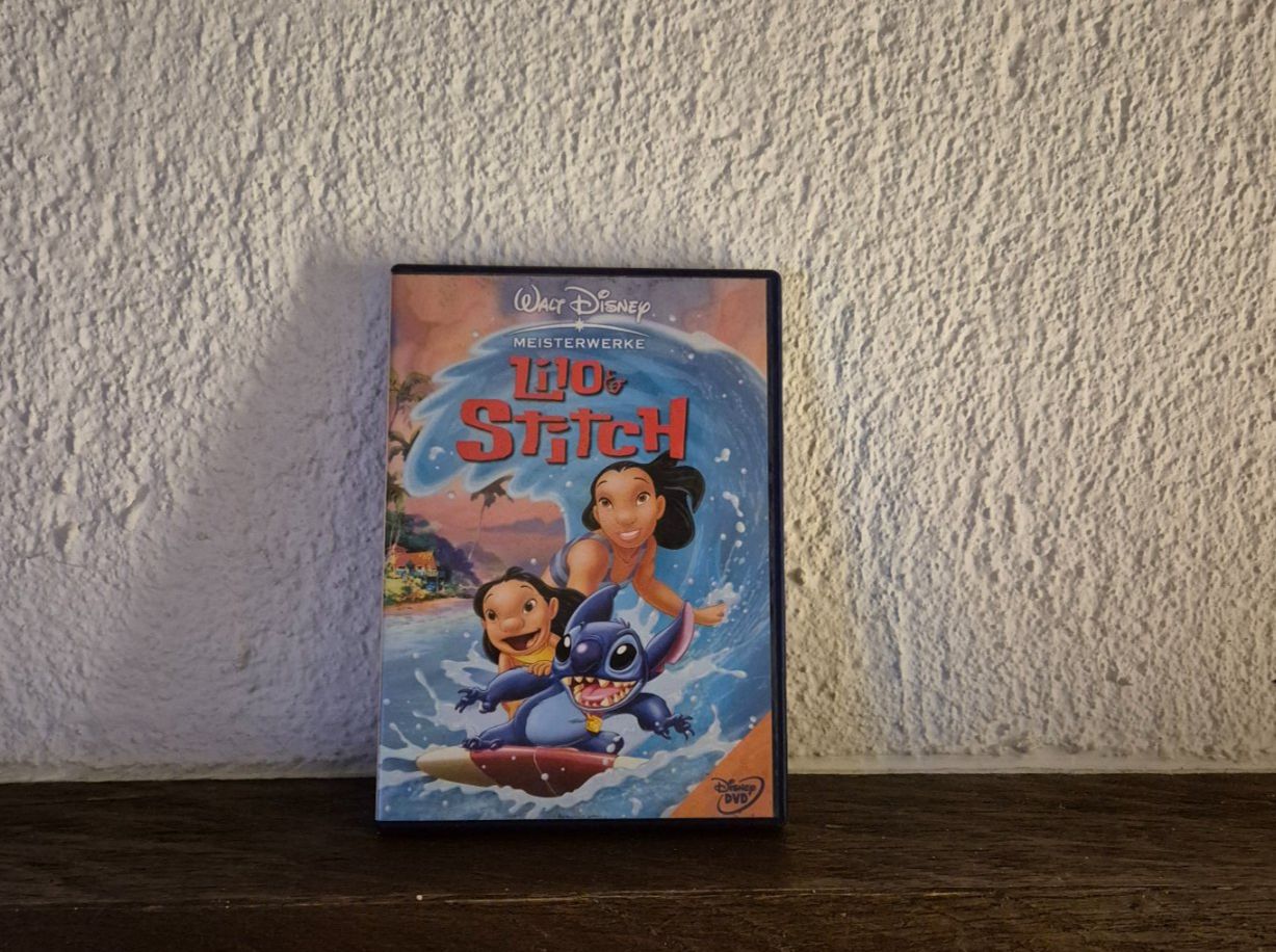 Tutti i DVDs: Lilo & Stitch Film 1 – Usato da Rünenberg venduto da Ainhoa13