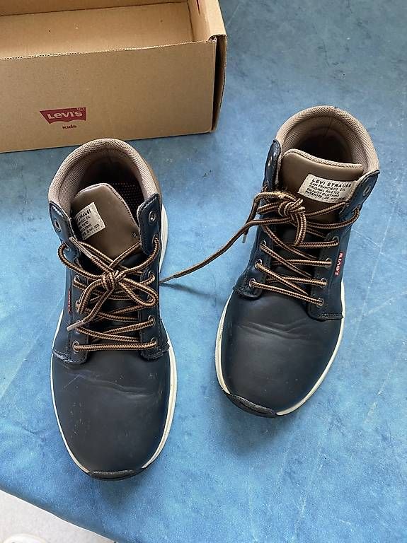 Chaussures hommes: Halbschuh Levi's  – D'occasion à Binz par kat_s2w7 1