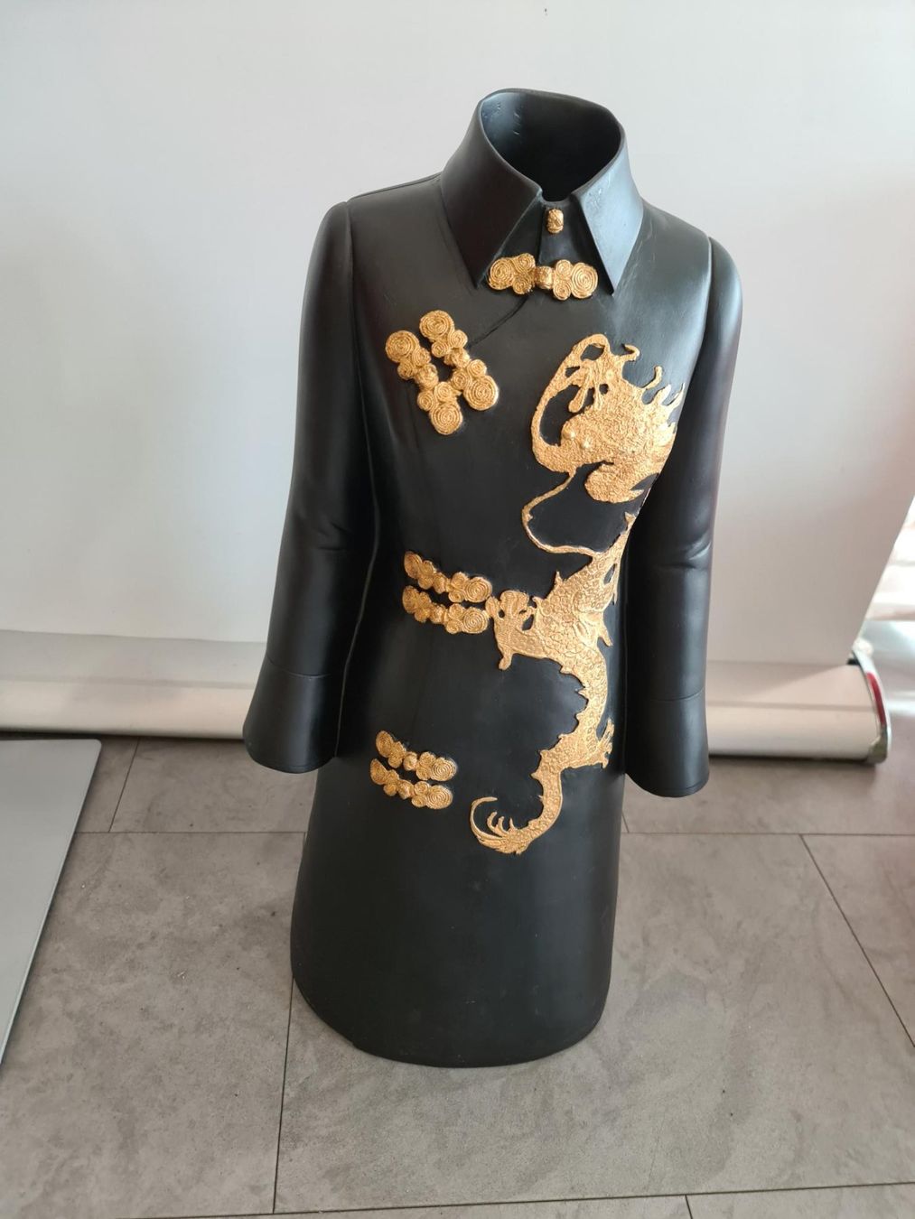 Statuette: Asiatische Büste aus Kunststoff – Usato da Buchrain venduto da Umami_Snack
