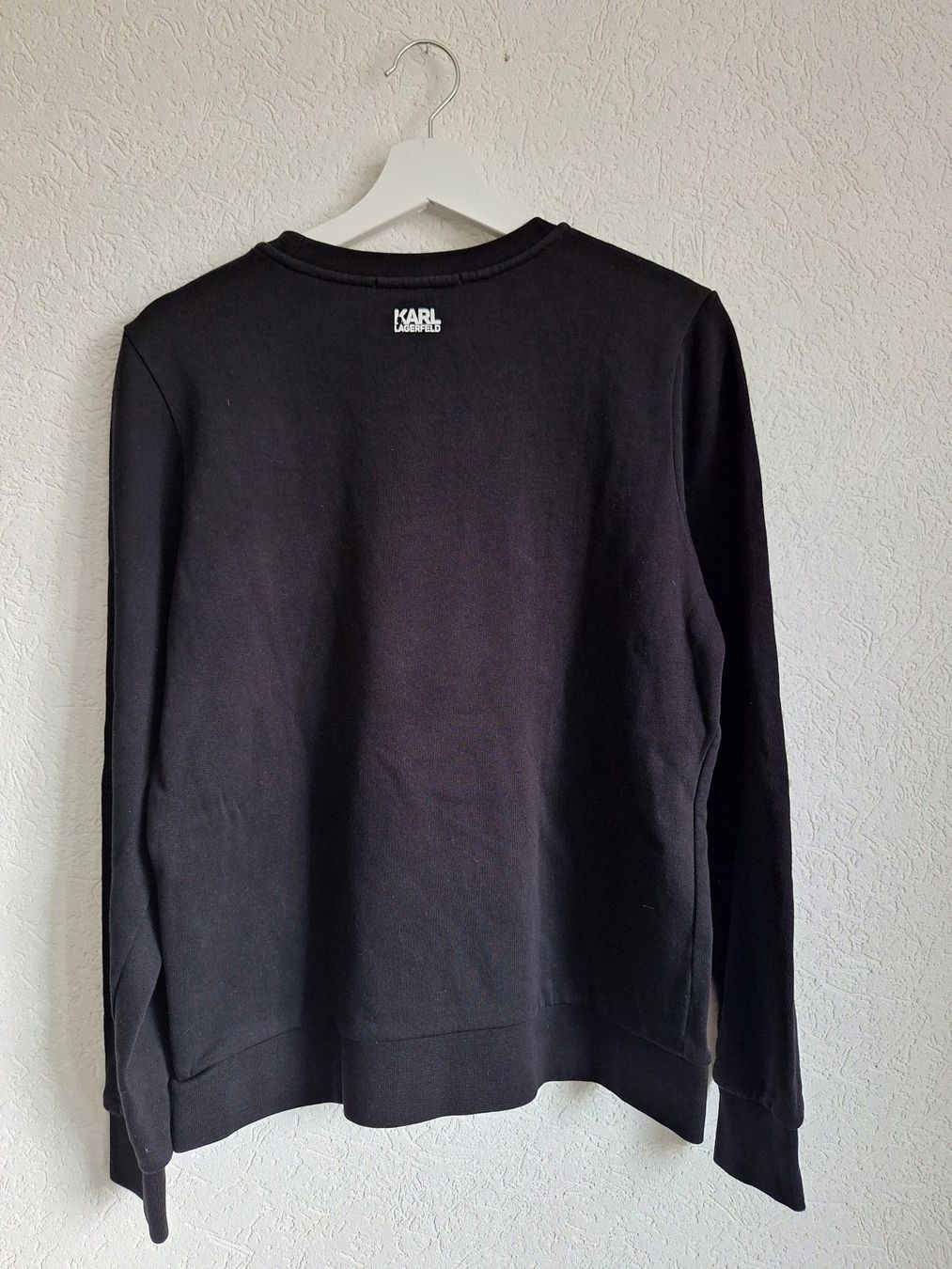Karl Lagerfeld T-shirt: Karl Lagerfeld  Sweat Gr. L – Usato da Frenkendorf venduto da Fippe1 1