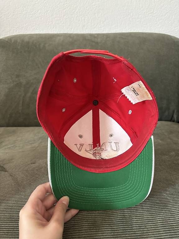 Autres vêtements & accessoires: Rebels Cap – D'occasion à Ennetbaden par julija. 1