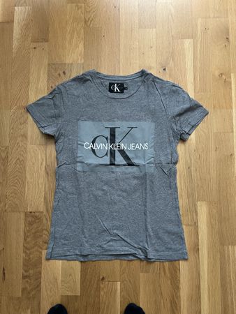 T-shirt Calvin Klein Jeans gris, taille M