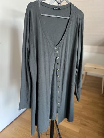 Zeitlos Cardigan, Khaki Grün, Top Zustand!