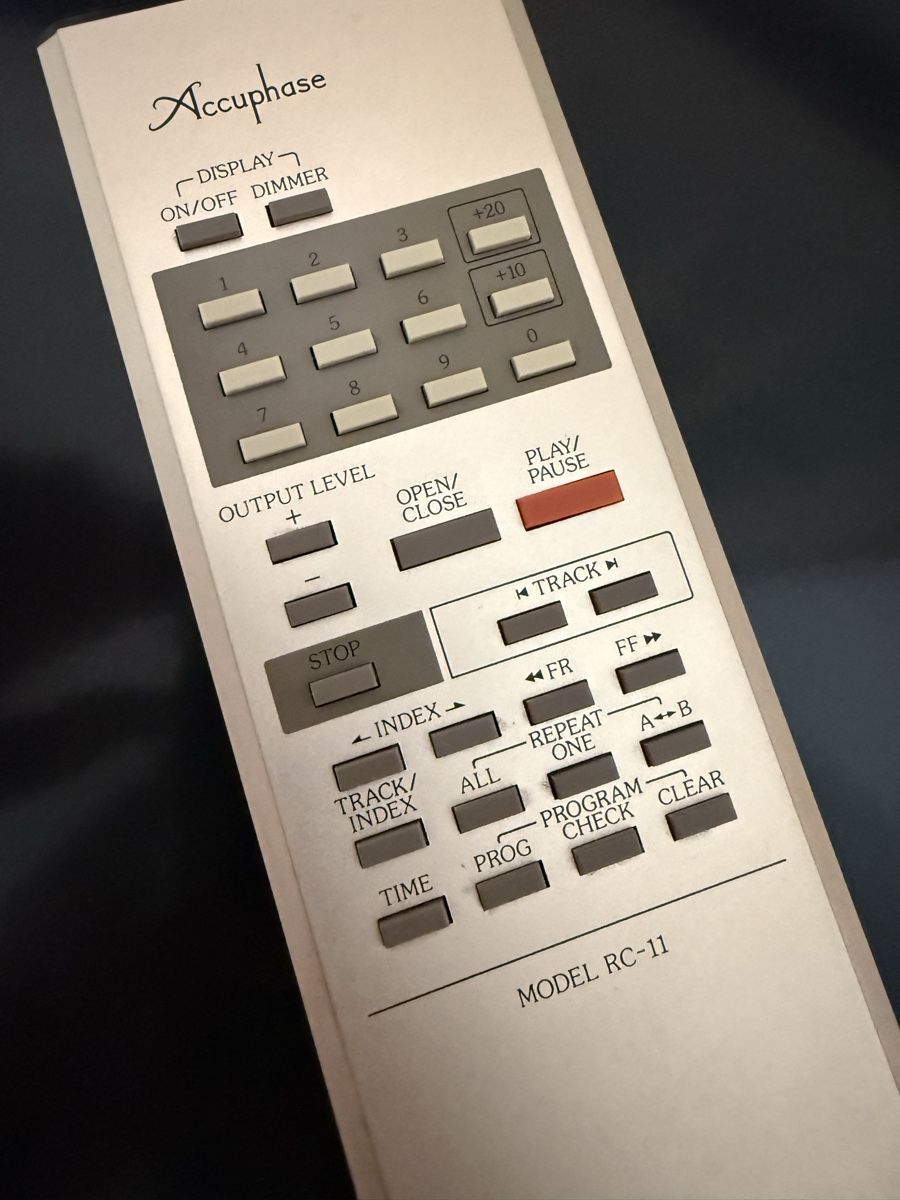 Télécommandes: ACCUPHASE RC-11 – D'occasion à Kilchberg ZH par Dorian7