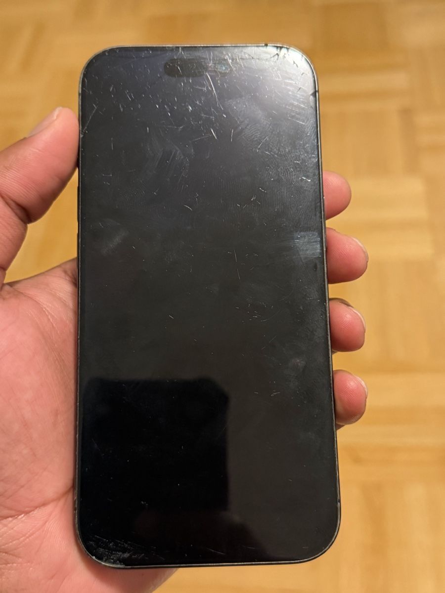 Apple Telefoni cellulari / Smartphones: iPhone 16 Pro 256GB mit 90% Akku – Usato da Dällikon venduto da YOTECH 3