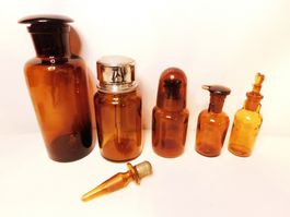 Vintage Sammlung von Apothekenflaschen