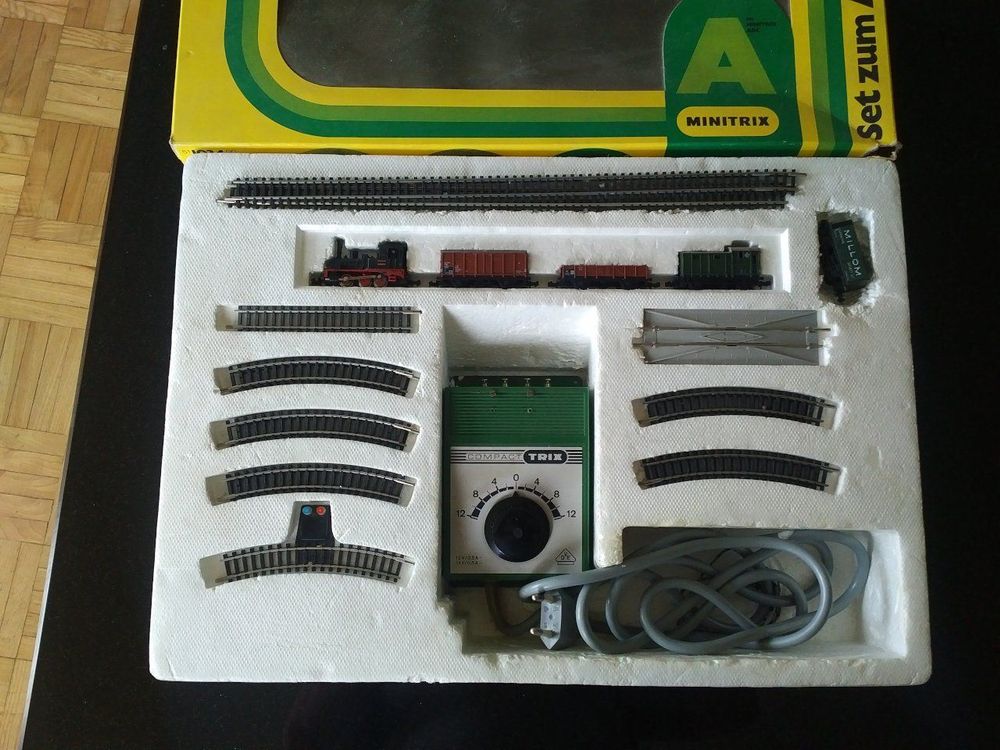 Minitrix Set: A B C D E u. Kipploren-Set (Gebraucht) in Huttwil für CHF ...