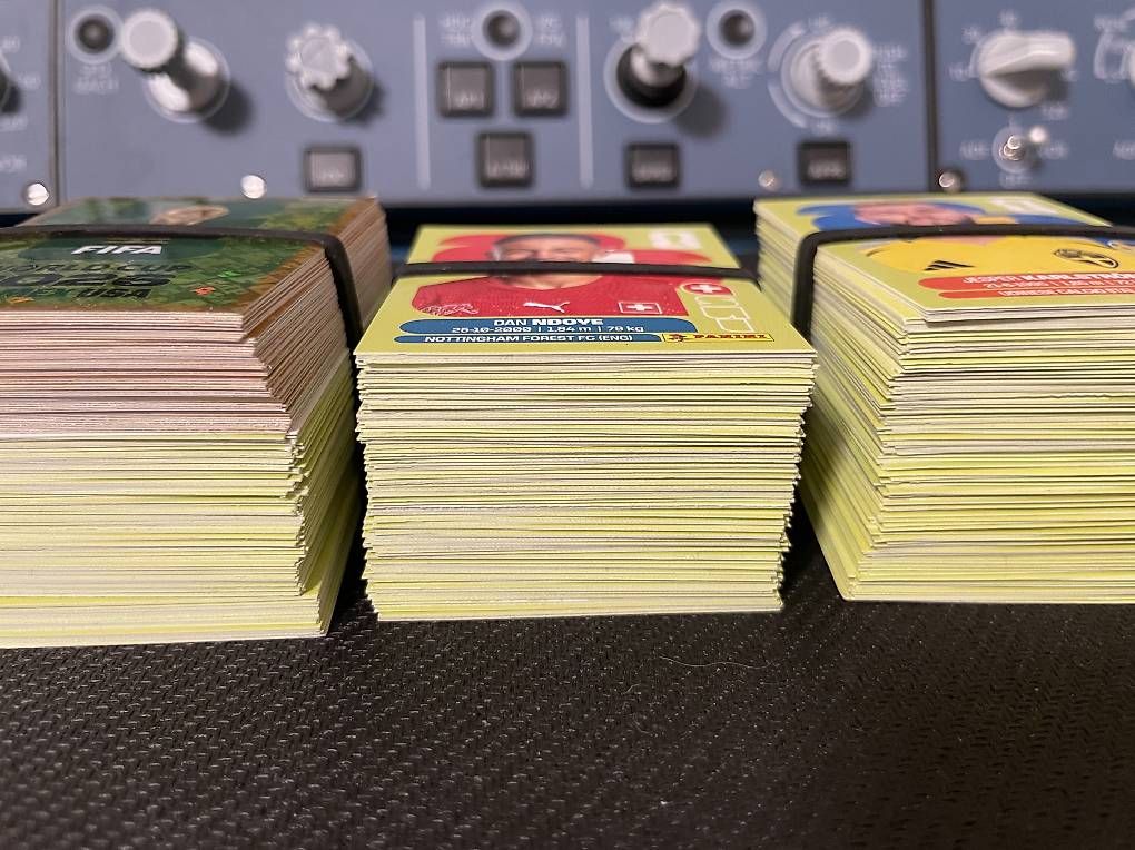 Sammelbilder & Trading cards: Panini 2026 (United Edition) – Gebraucht aus Suhr von bracknell 1