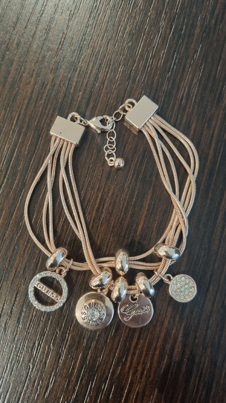 Guess Bracciali & Braccialetti: Guess Armband – Usato da Münchwilen TG venduto da sli_5dvb