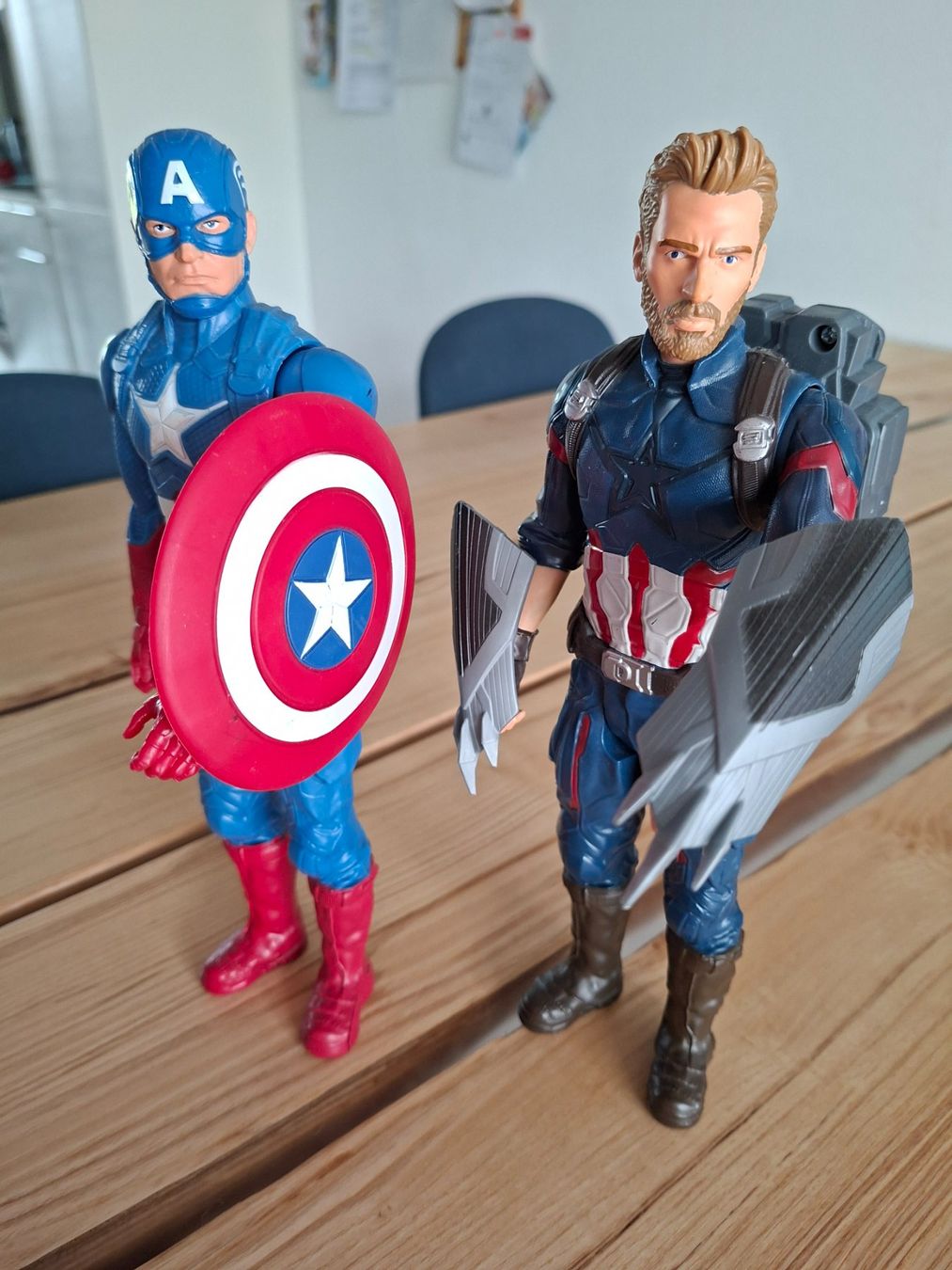 Marvel Spielzeuge: Marvell Action Figuren Set – Gebraucht aus Neunkirch von S_Keller_04 3