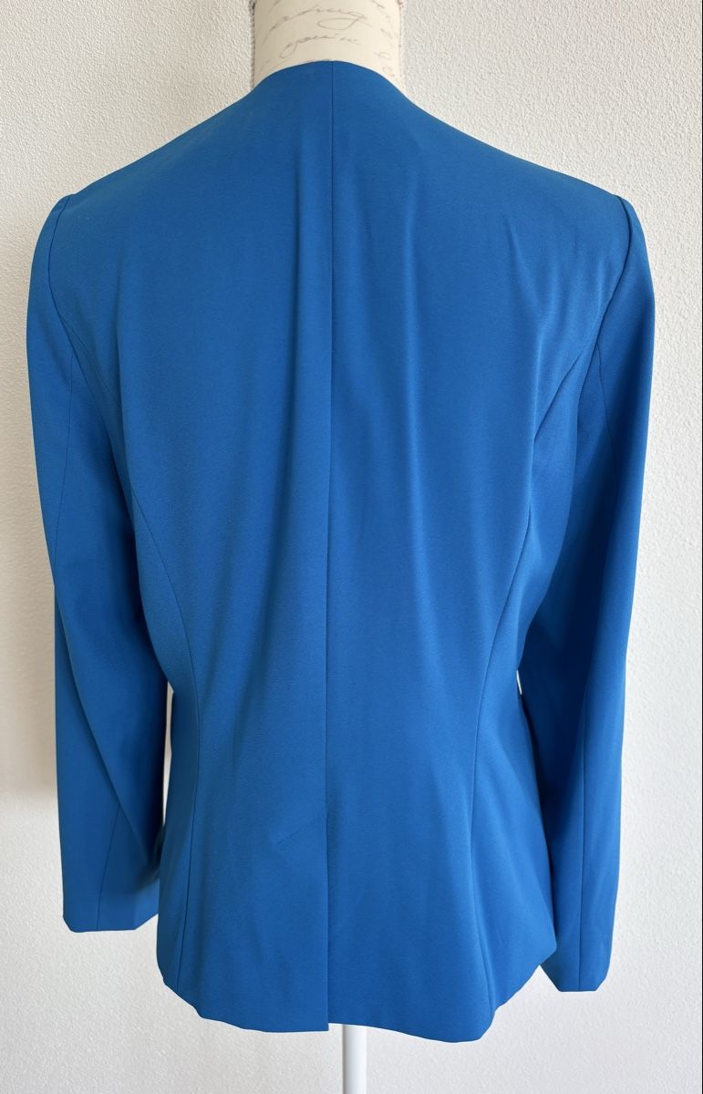 Giacche: Damen Blazer blau Gr 40 – Usato da Niederrohrdorf venduto da Wimabu531 1
