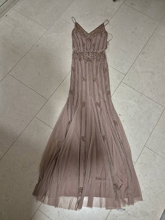Kleider: Abendkleid damen – Gebraucht aus Hochdorf von Isa.9944 4