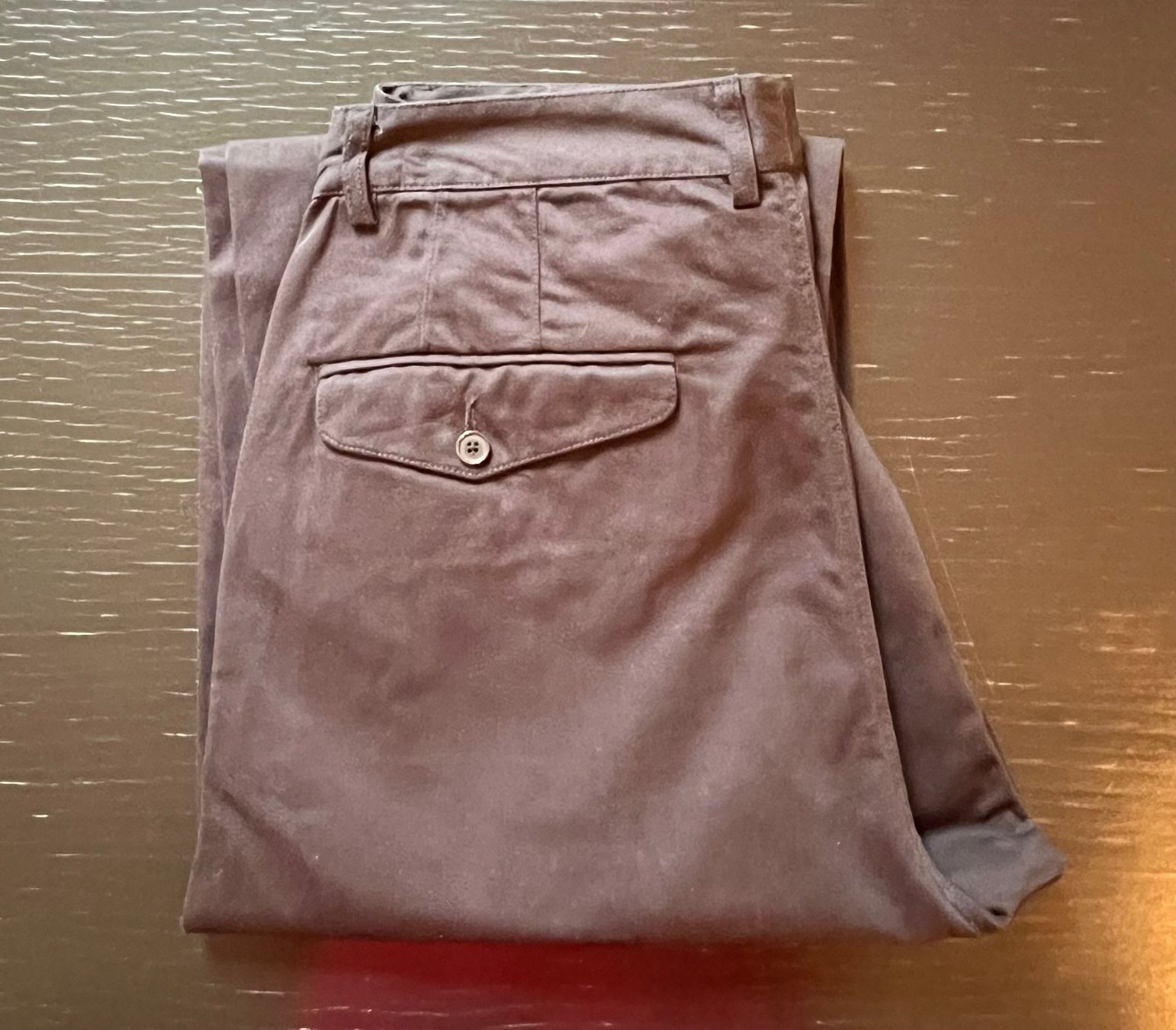Pantaloni: Universal Works Chino – Nuovo (secondo la descrizione) da Bern venduto da redlentil68 7