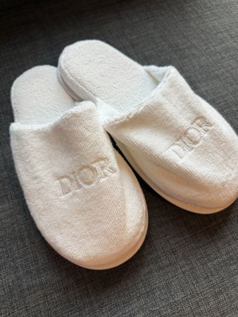 Dior Fluffy Slippers 