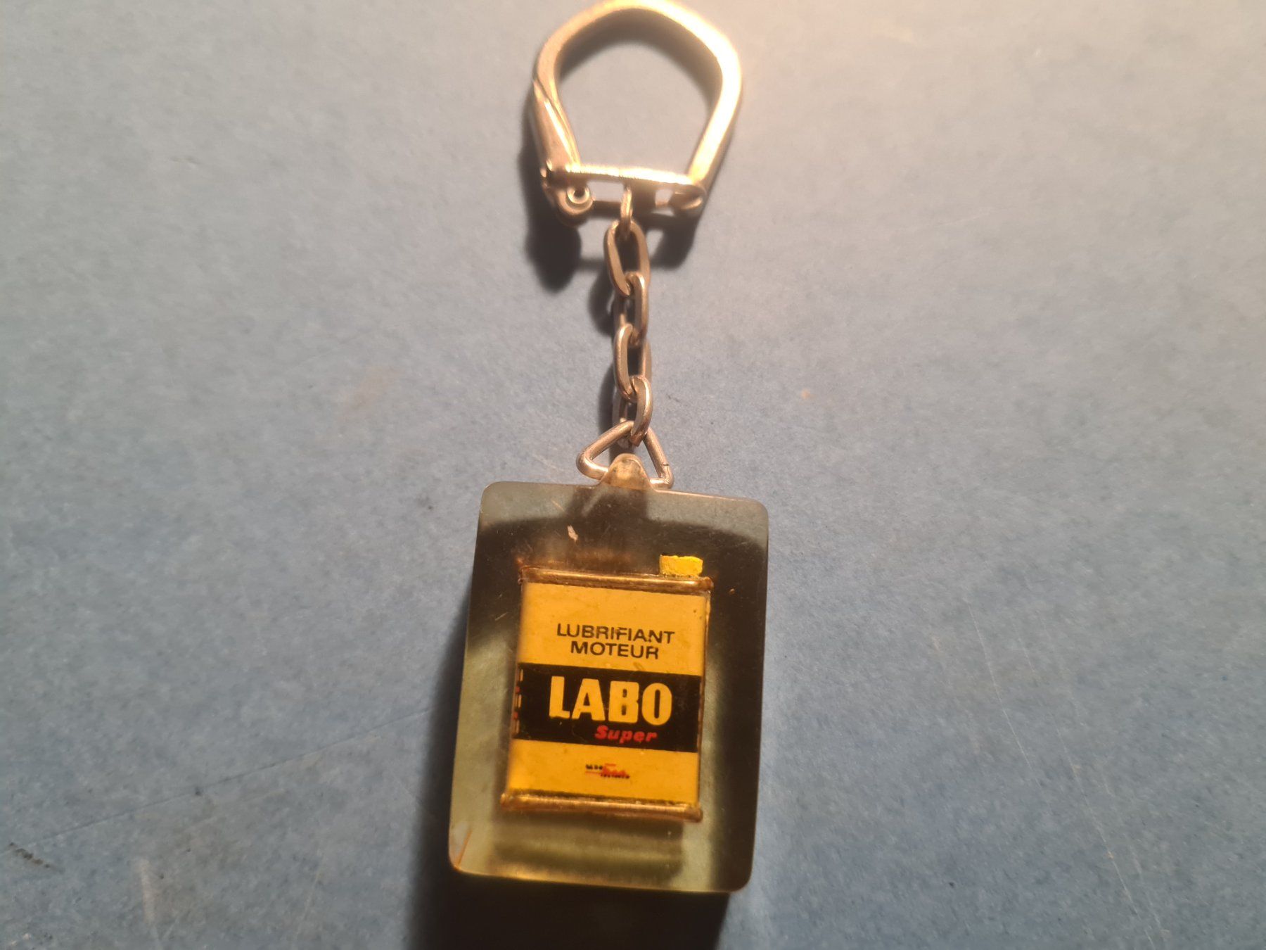 Accessori per altri veicoli: LABO  BIDON  PORTE-CLE  VINTAGE  COLLECTION – Usato da Bellevue venduto da BURGOLMANIA