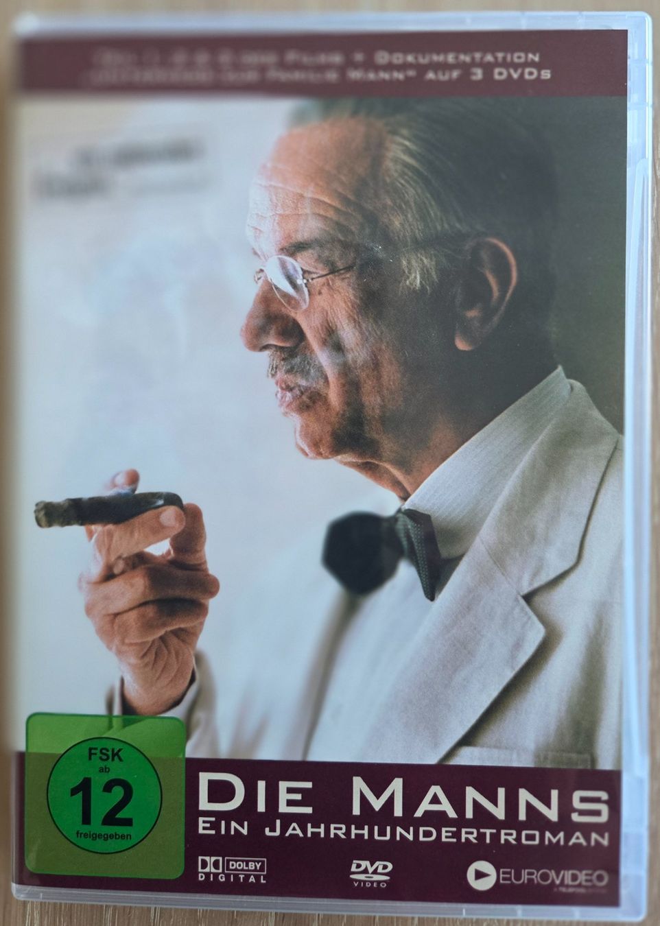 Tutti i DVDs: Die Manns - Ein Jahrhundertroman - Box mit 3 DVD – Usato da Ittigen venduto da bluesboy_66