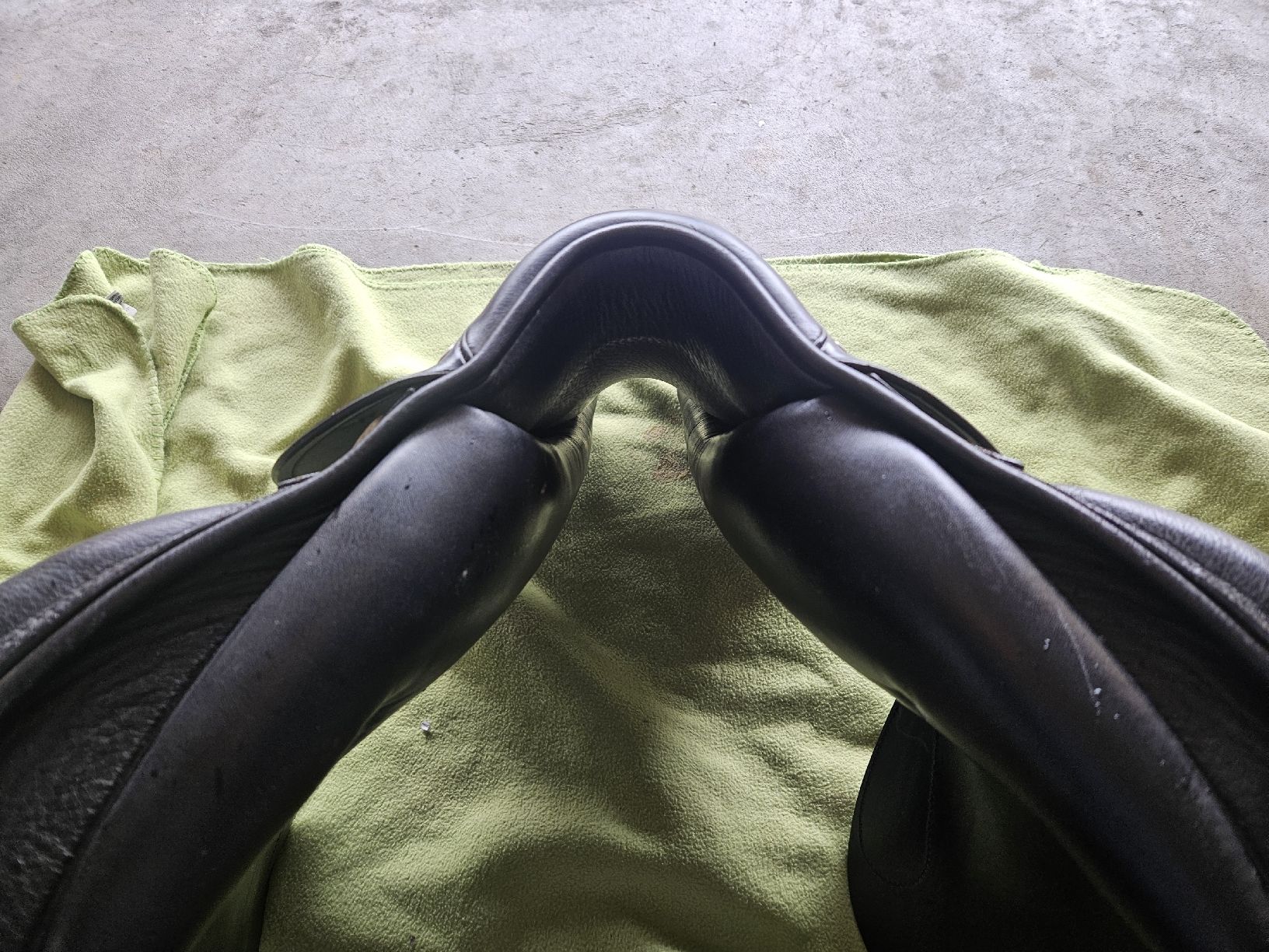 Selle & Accessori: Röösli-Sattel zu verkaufen – Usato da Ebnet venduto da Brujalinda 7