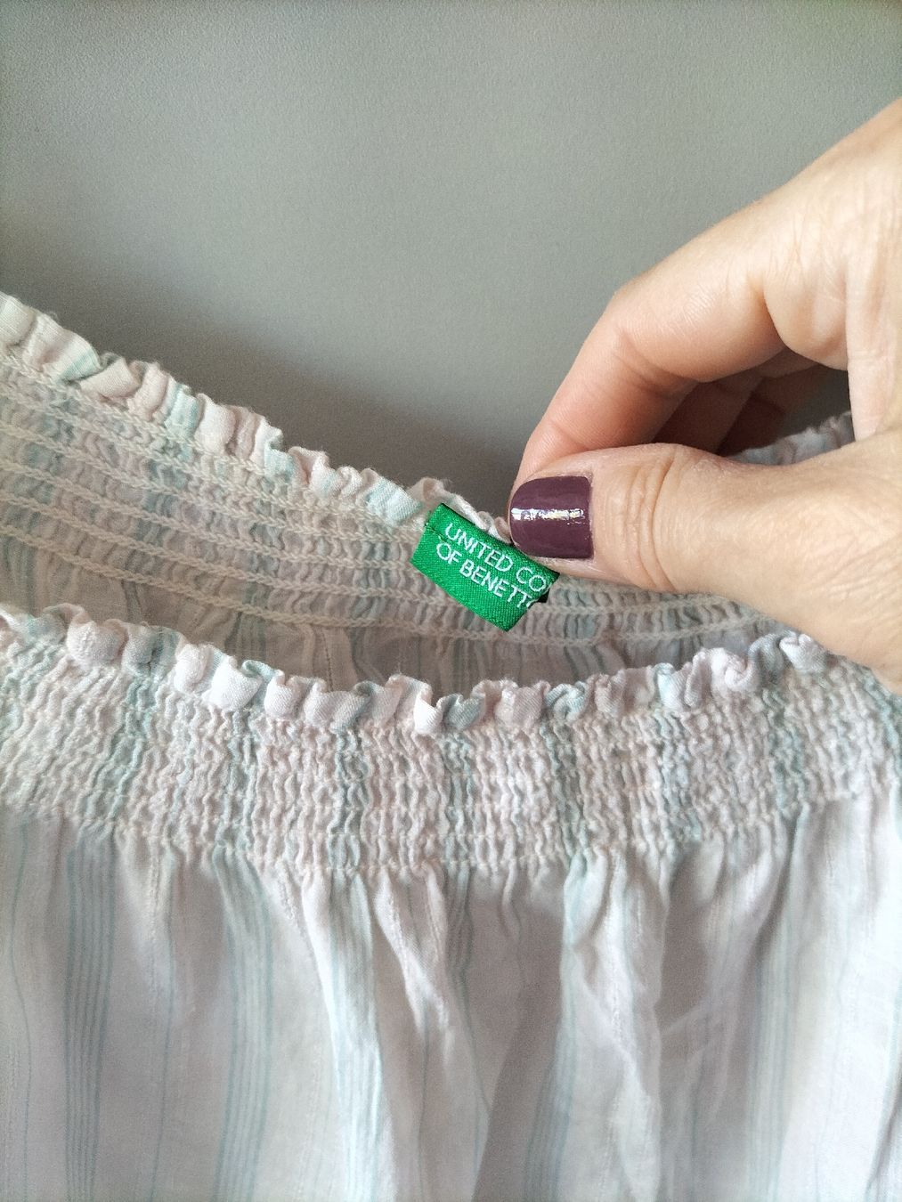 Benetton Blusen: Benetton Bluse, Gr. M/L, leicht und luftig. – Gebraucht aus Pfäffikon ZH von e13_x2n5 1