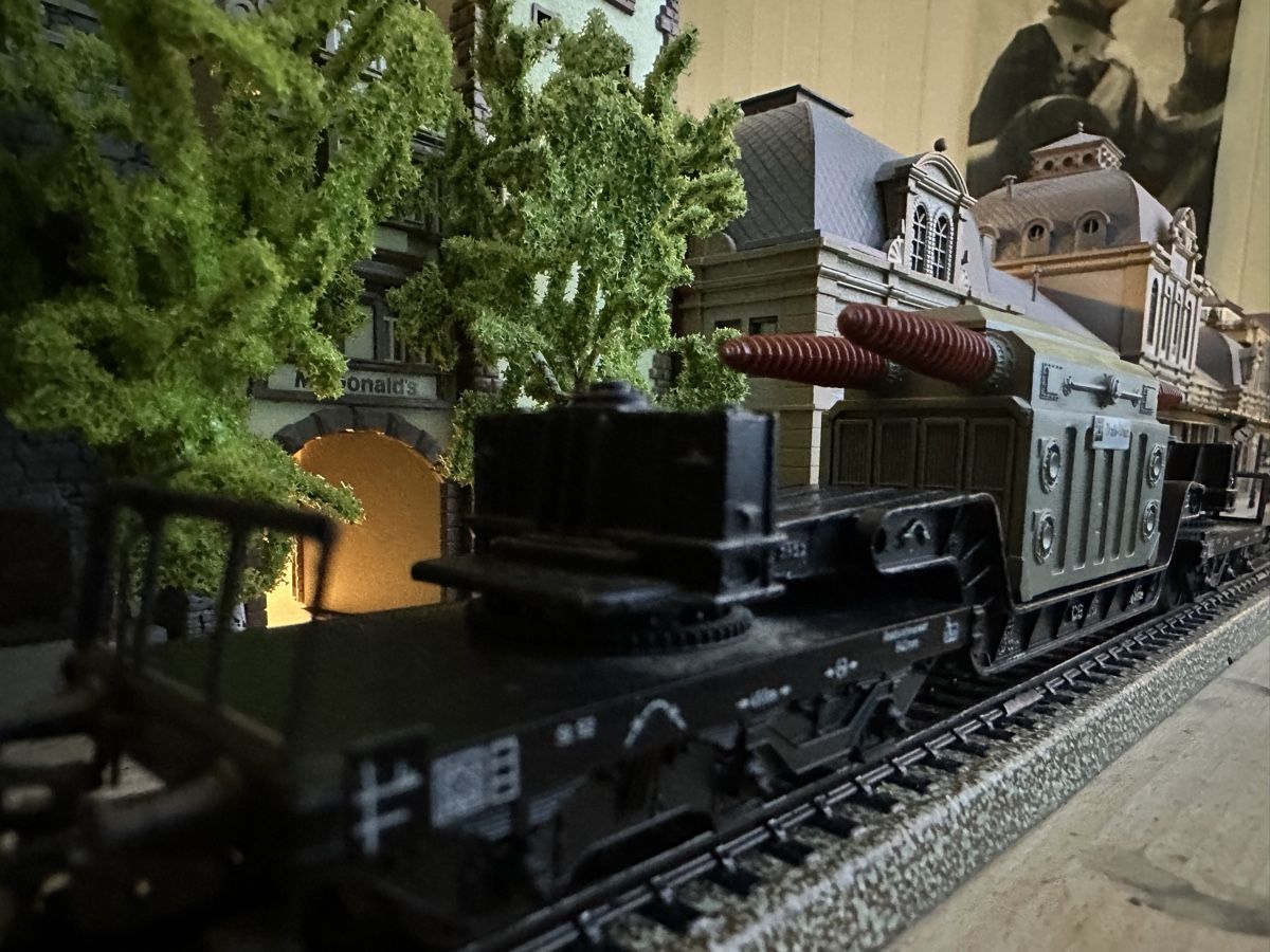 Märklin Modellini di ferrovie: Märklin 4617 Transformatorwagen – Usato da Lupsingen venduto da New-Haven