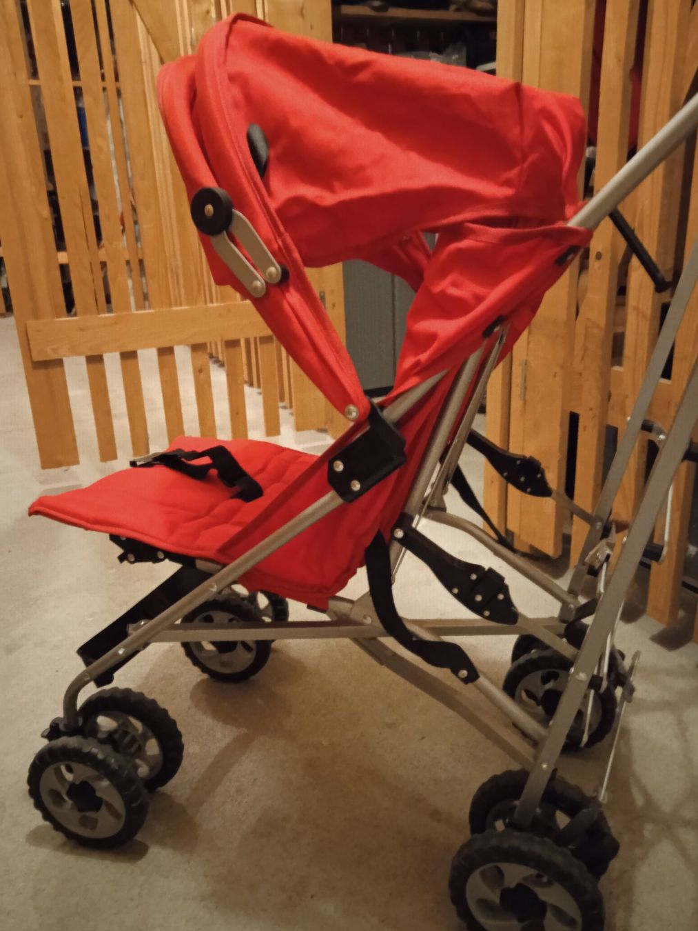 Carrozzine: Buggy, rot – Nuovo (secondo la descrizione) da Dietikon venduto da Chadascha