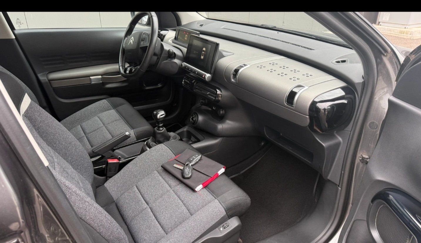 Citroën Autos: CITROEN C4 Cactus 1.2 Pure Tech Shine – Gebraucht aus Regensdorf von Meto87 6