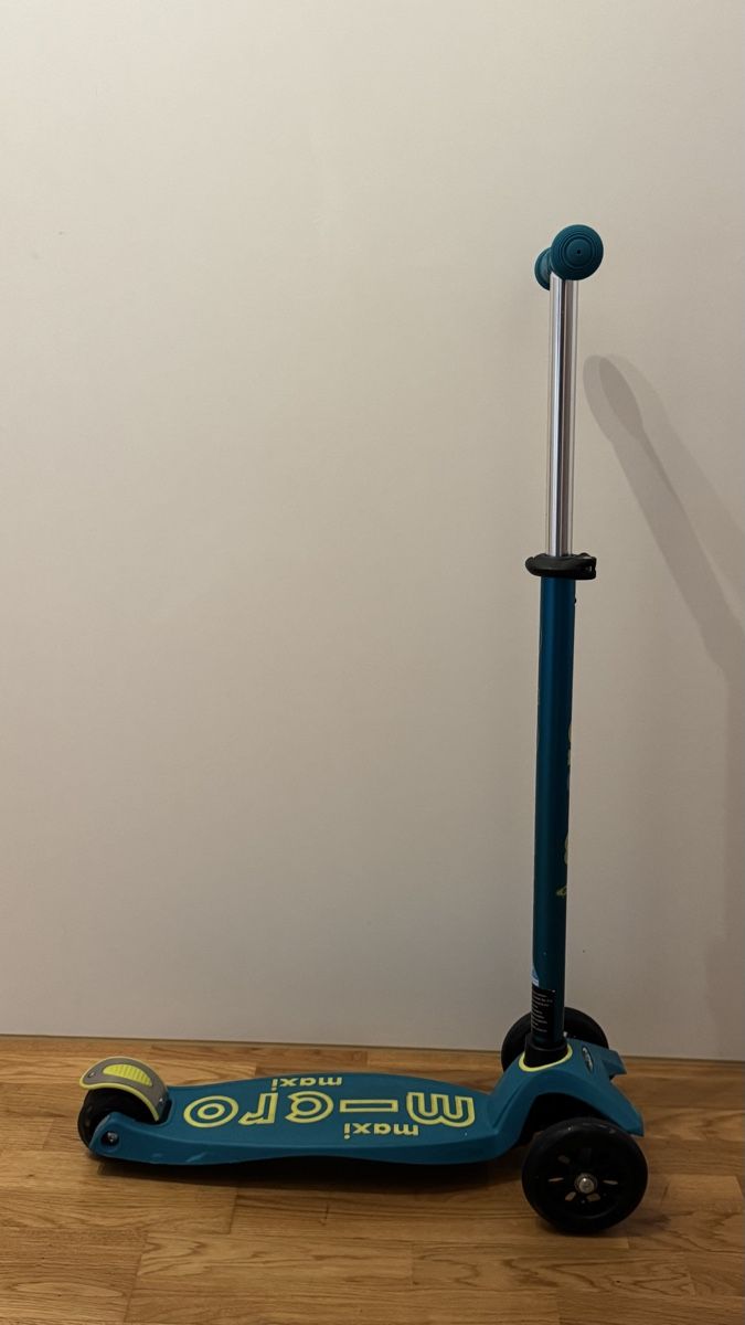 Micro Kickboard: Micro Maxi Roller Kinder gebraucht in Top Zustand – D'occasion à Bülach par mp1010 4