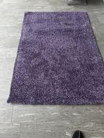 Lila Teppich, Shaggy Flor, super Zustand, 80x150 cm!