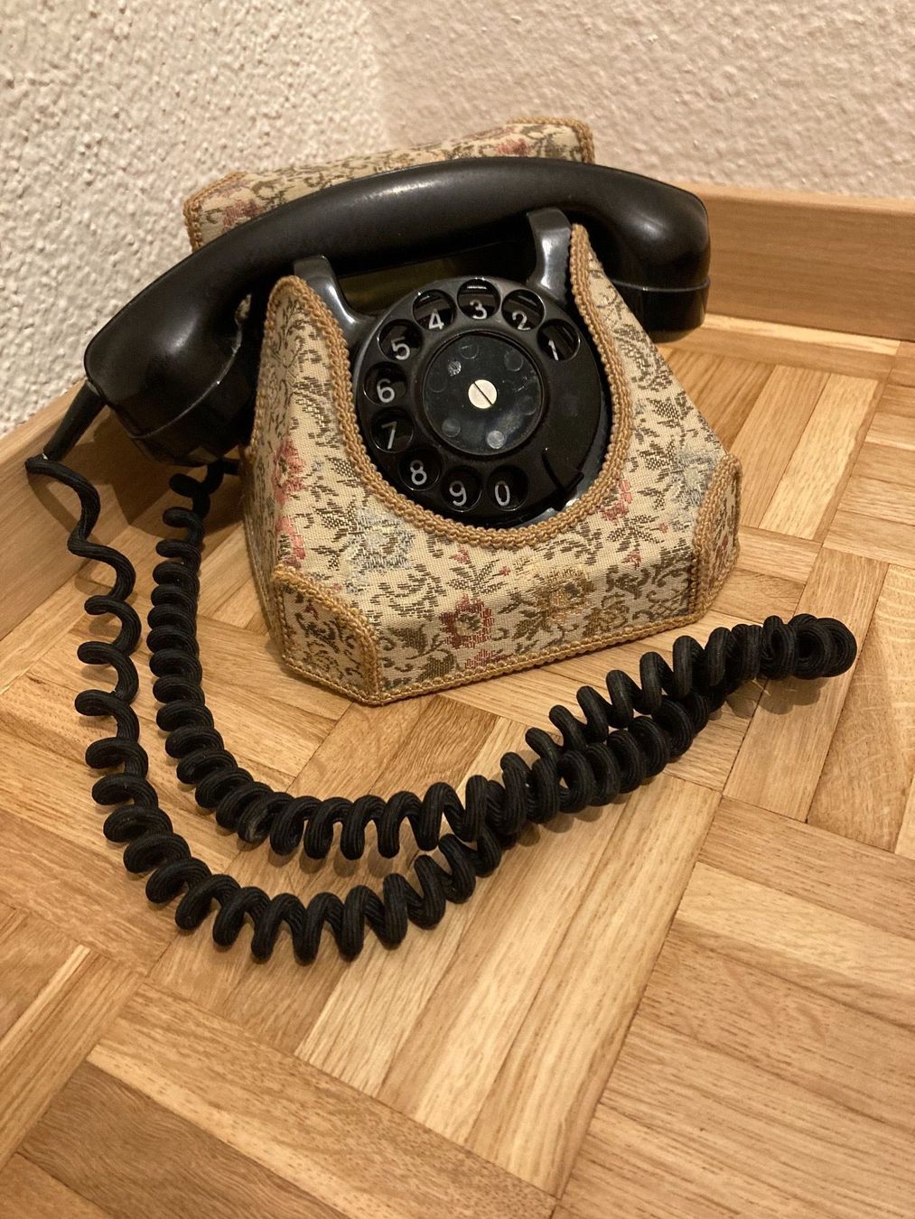 Telefoni: Vintage Telefon – Usato da Niederscherli venduto da ypsilon315