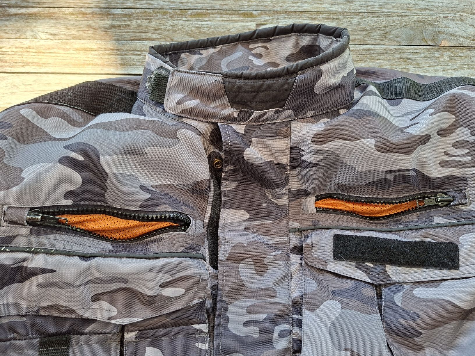 Giacche: Motorradjacke Hellfire Tarnmuster Grösse L 52-54 – Usato da Stäfa venduto da Rampensau 4