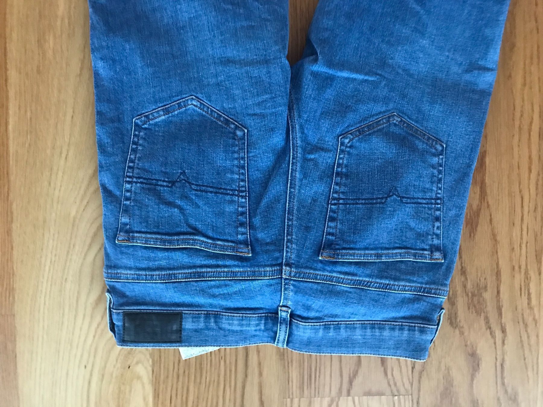 Jeans: Diesel Jeans D-Roisin – Neu (gemäss Beschreibung) aus Unteriberg von fae_2gz2 2