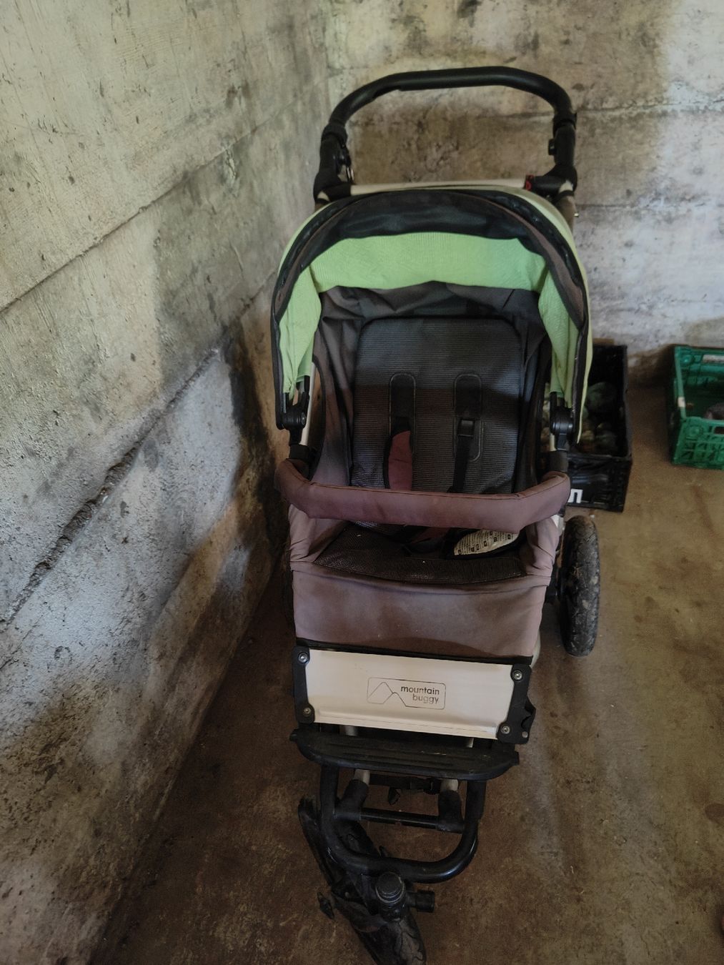 Mountain Buggy Carrozzine: Kinderwagen Mountain Buggy Urban Jungle – Usato da Bauma venduto da ObrMar 1