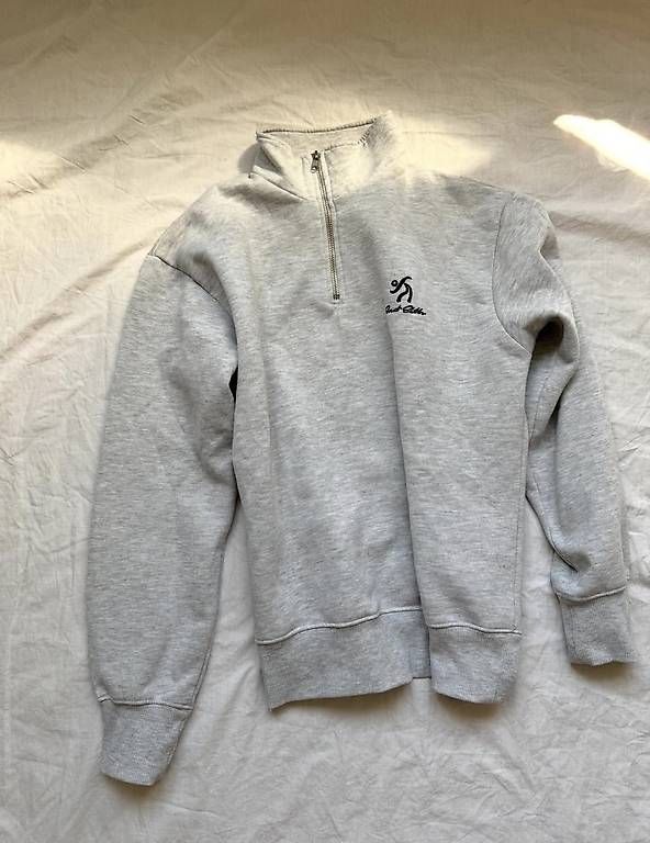 Pullover & Sweatshirts: Zip Pullover von sweetsktbs, Men Size XS – Gebraucht aus  von  1