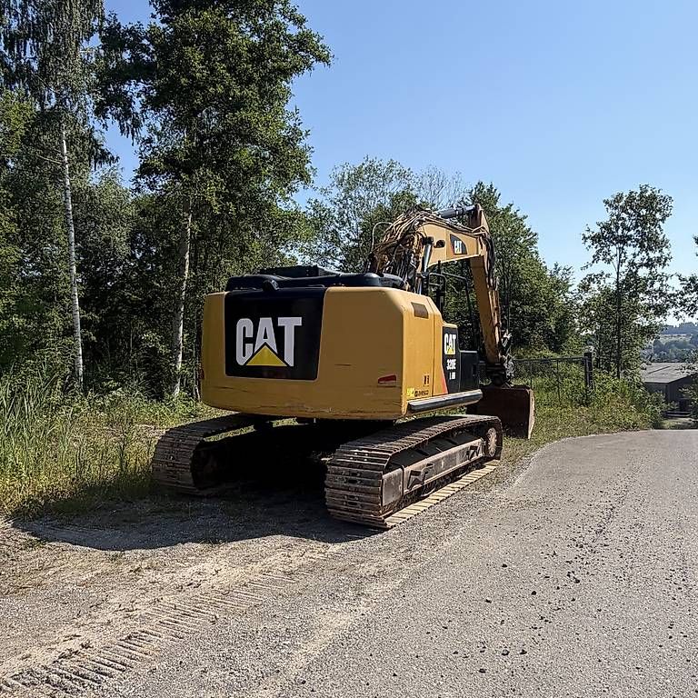 Caterpillar Escavatori: CAT 24Tonnen Bagger OilQuick – Usato da Menziken venduto da TairiBaumaschinen10 3