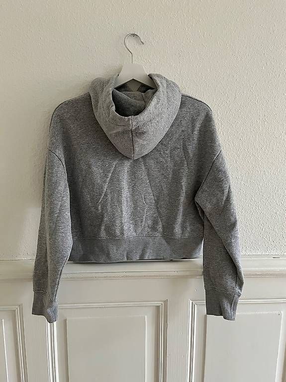 Maglioni & Felpe: Kapuzenpulli ZARA Gr. S – Usato da Bern venduto da tan_2rrh 3