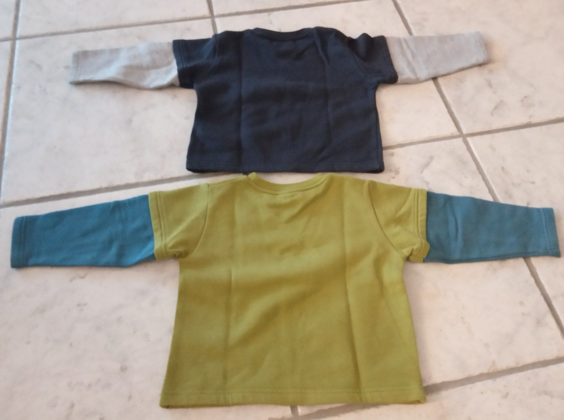 Lotti & Set di vestiti: Jungen Kleiderpaket Größe 92 – Usato da Chur venduto da Rodanisa 2