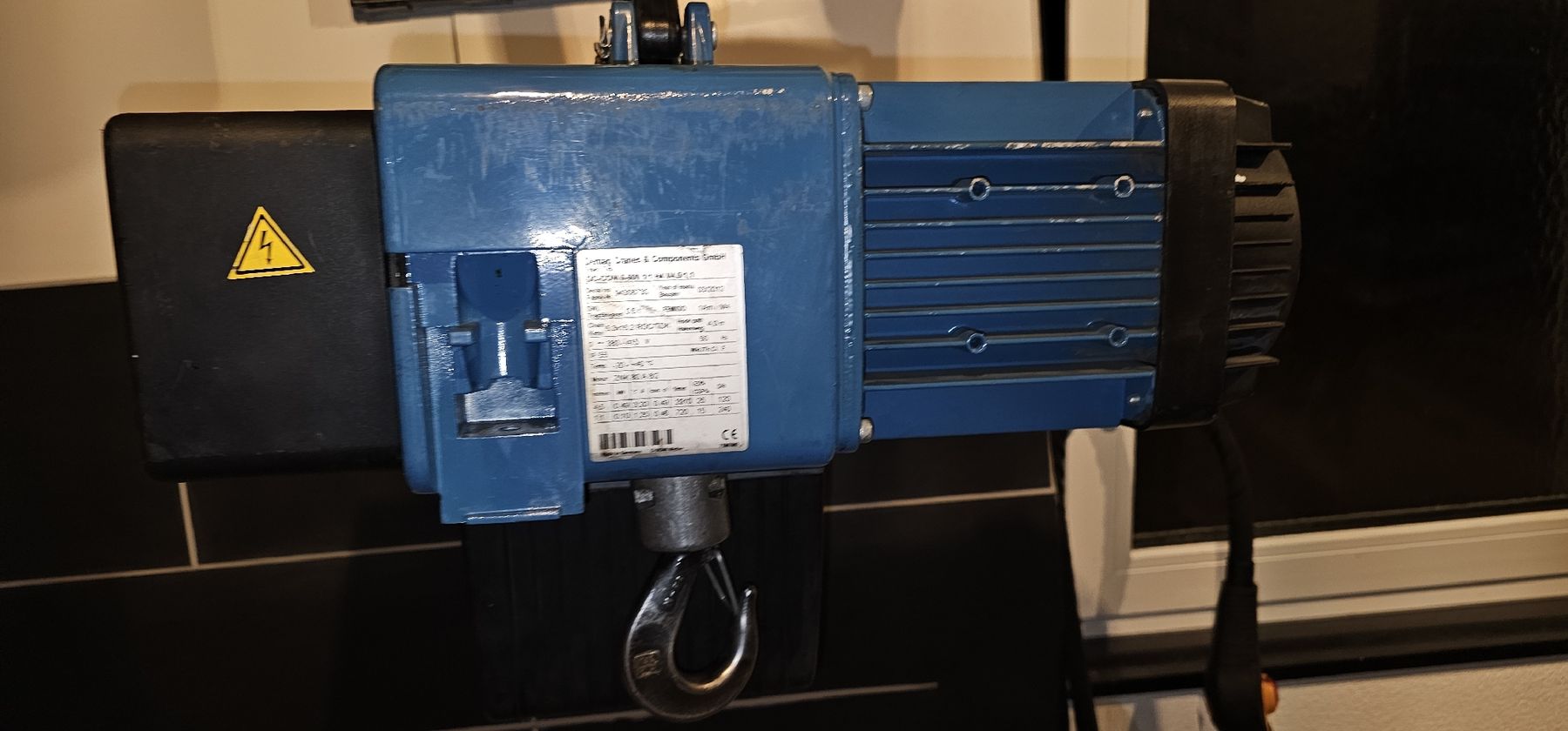 Demag Paranco multiuso: Kettenzug Demag DC-Com 5-500 – Usato da Niederwil AG venduto da LORMED 2