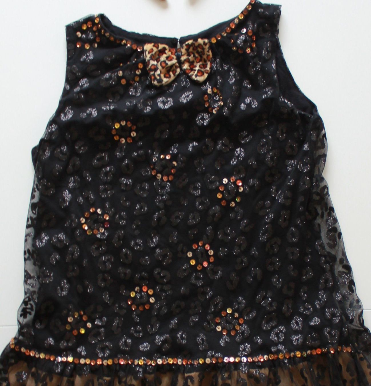 Costumi: Costume léopard / Leopard t. 8 - 10 ans – Usato da Peseux venduto da CoolShoping 2