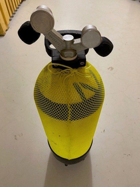 Bombole da sub: Doppelventil Tauchflasche 15 l – Usato da Scherzingen venduto da hei_5m86 1