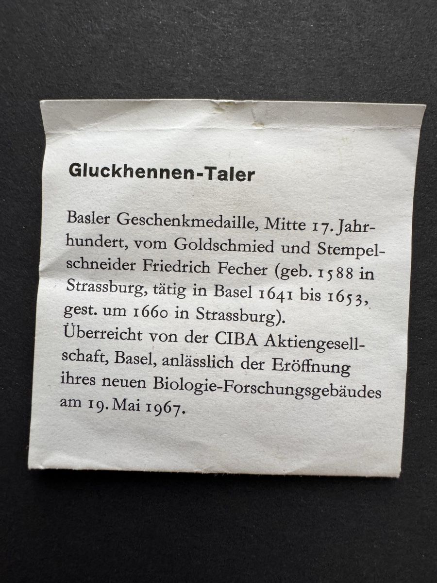 Medaillen: 2 Basler Gluckhennen Taler Replika, Durchmesser 4 cm – Gebraucht aus Bern von gfreuts 3