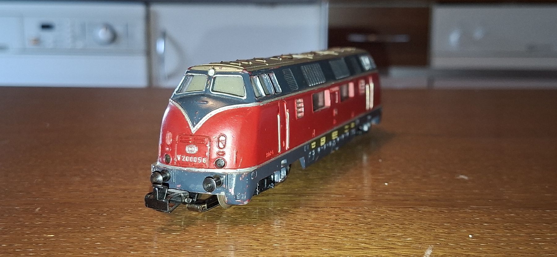 Märklin Modelleisenbahnen: Märklin H0 AC 3 Loks V200, E63, BR 260. Loks Fahren. – Gebraucht aus Pfäffikon ZH von gub_2j76 4