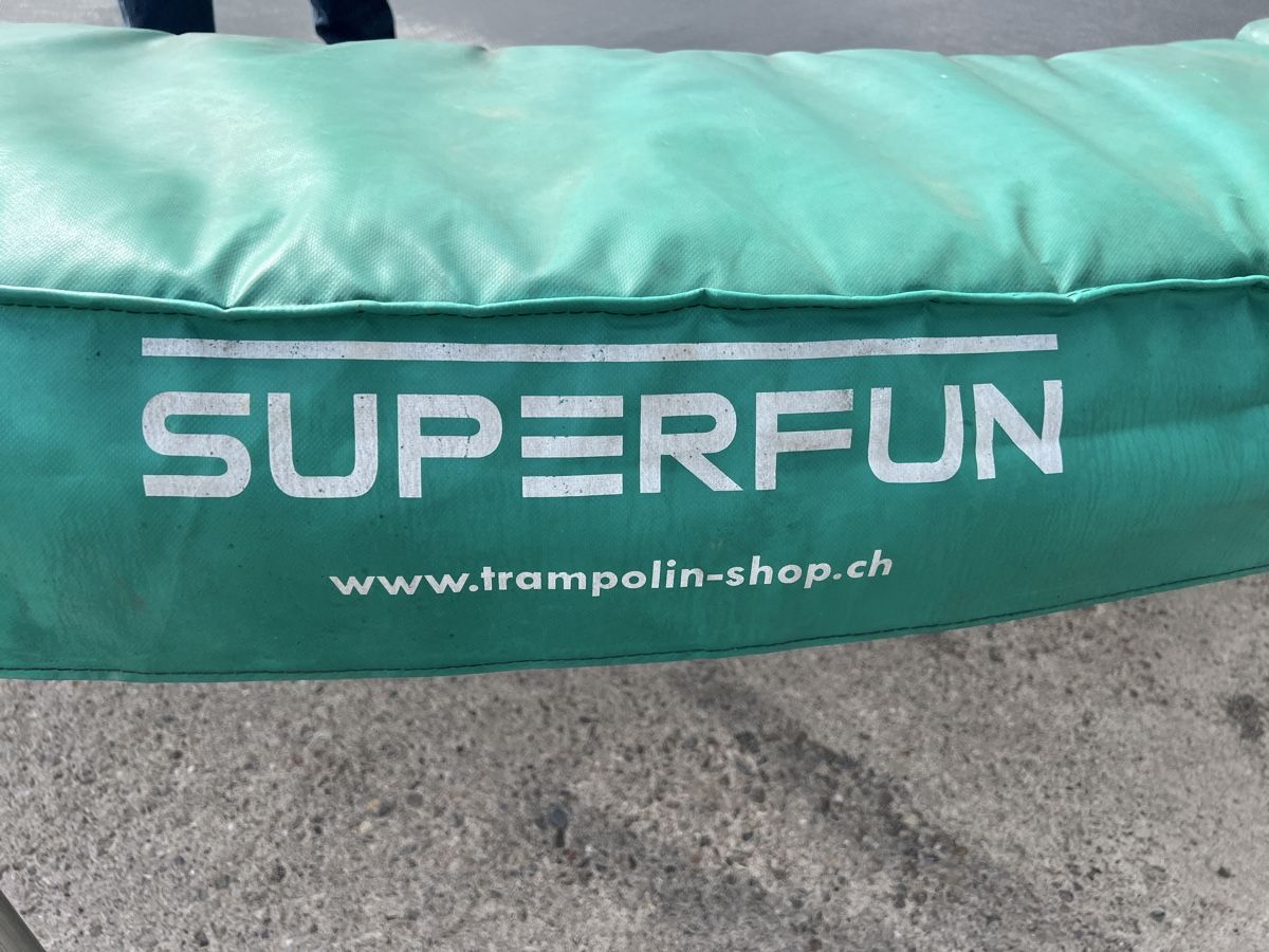 Trampoline: Trampolin SUPERFUN, Durchmesser 5m – Gebraucht aus Hundwil von panzermech 9