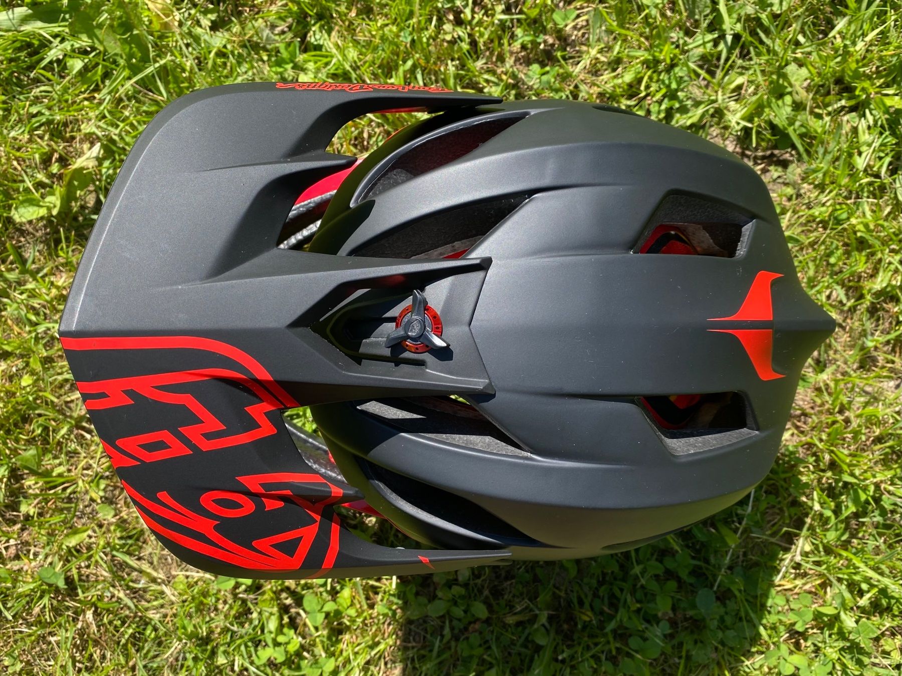 Troy Lee Caschi: Troy Lee Helm – Nuovo (secondo la descrizione) da St. Gallen venduto da brudererm 2