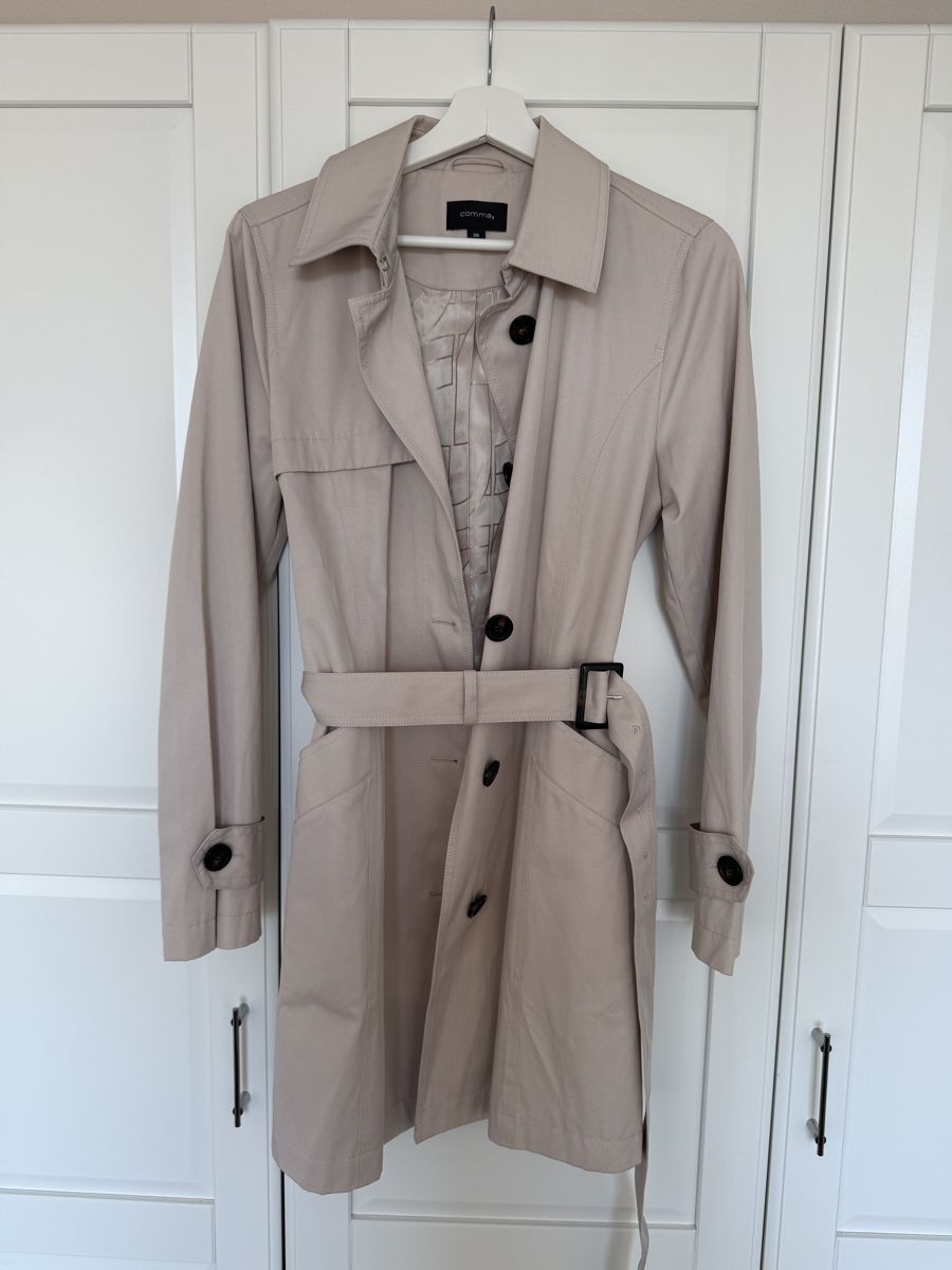 Comma Cappotti: Comma Trenchcoat – Nuovo (secondo la descrizione) da Uzwil venduto da Milenaa22