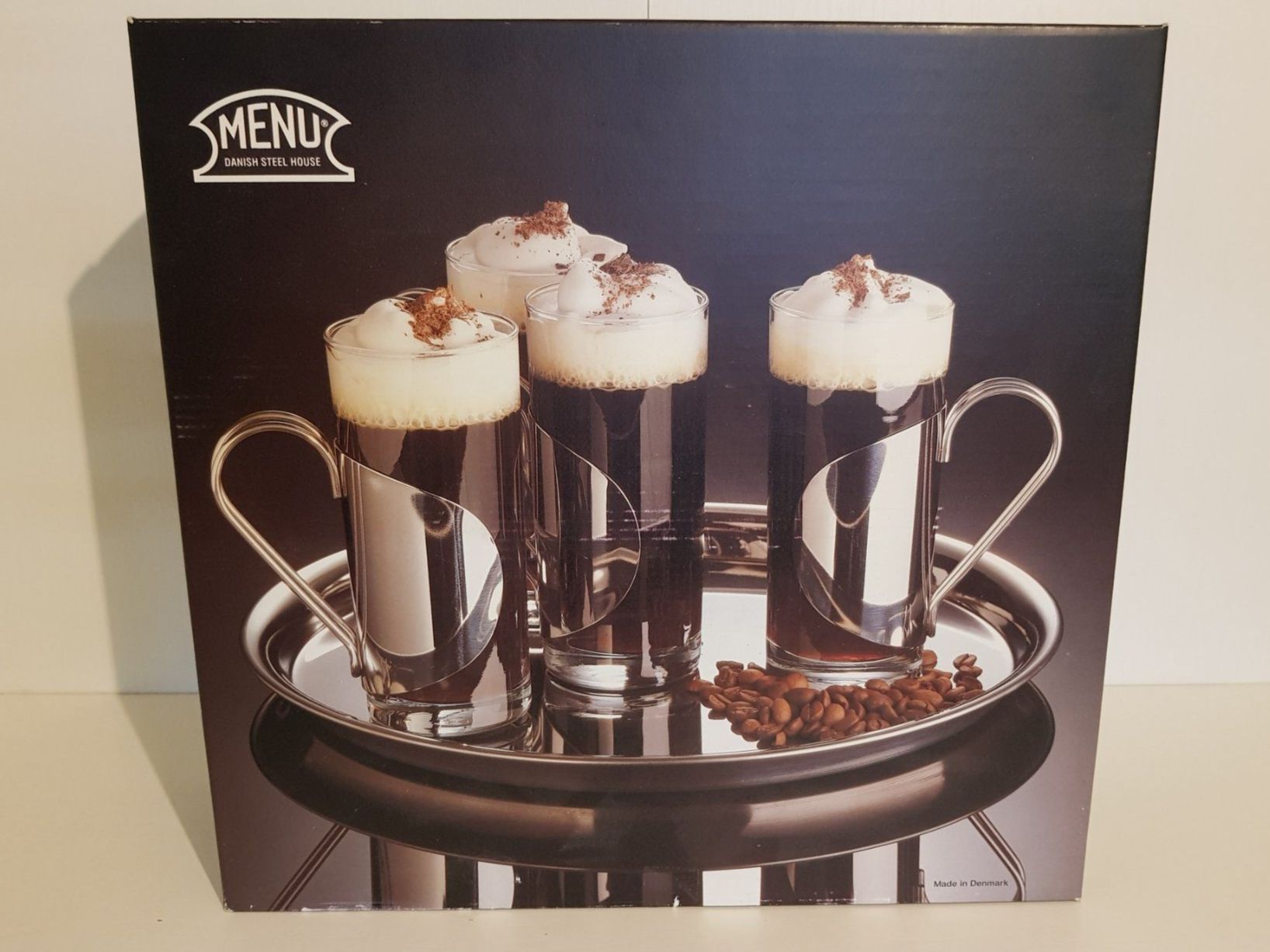 Bicchieri: Menu Danish Steel House Kaffeegläser mit Tablett Set – Usato da Münchenstein venduto da tsp01 1