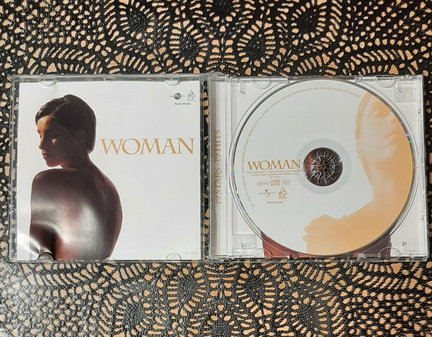 CD: Woman - Weibliche Sängerinnen Pop Compilation Sampler 2000 – Usato da Schönenberg TG venduto da Gregordini 2
