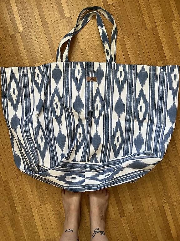 Borse: XXL STOFFTASCHE BLAU-WEISS – Usato da Urdorf venduto da Marybyii 1